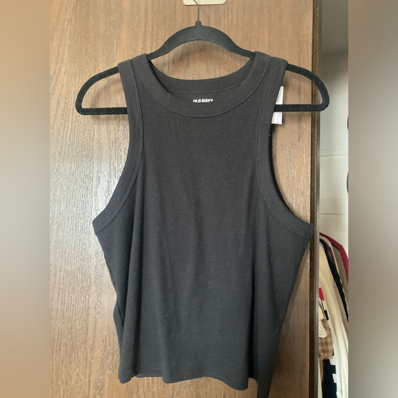 Set of 2 Old Navy tank tops NWT sz XL - Picture 2 of 4